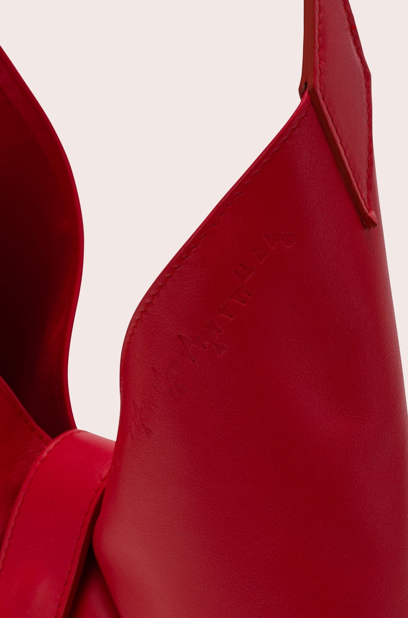 Red Lipstick "MARA BAG" IN NAPPA CALFSKIN LEATHER - Monte Sharp