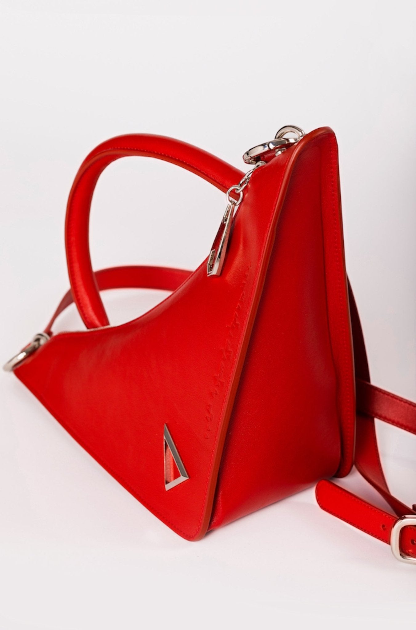 RED "ROCKET GIRL" BAG IN CALFSKIN LEATHER - Monte Sharp