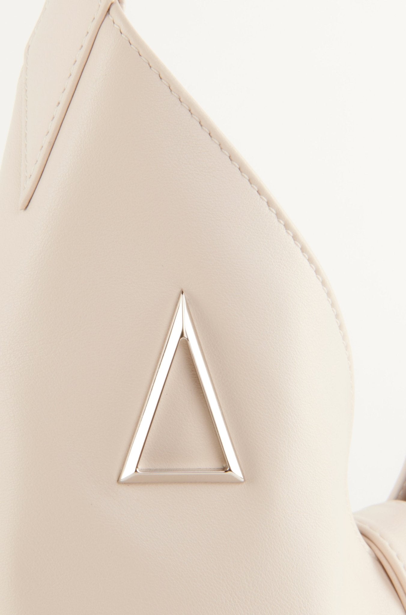 WHITE CREAM "MARA BAG" IN NAPPA CALFSKIN LEATHER - Monte Sharp